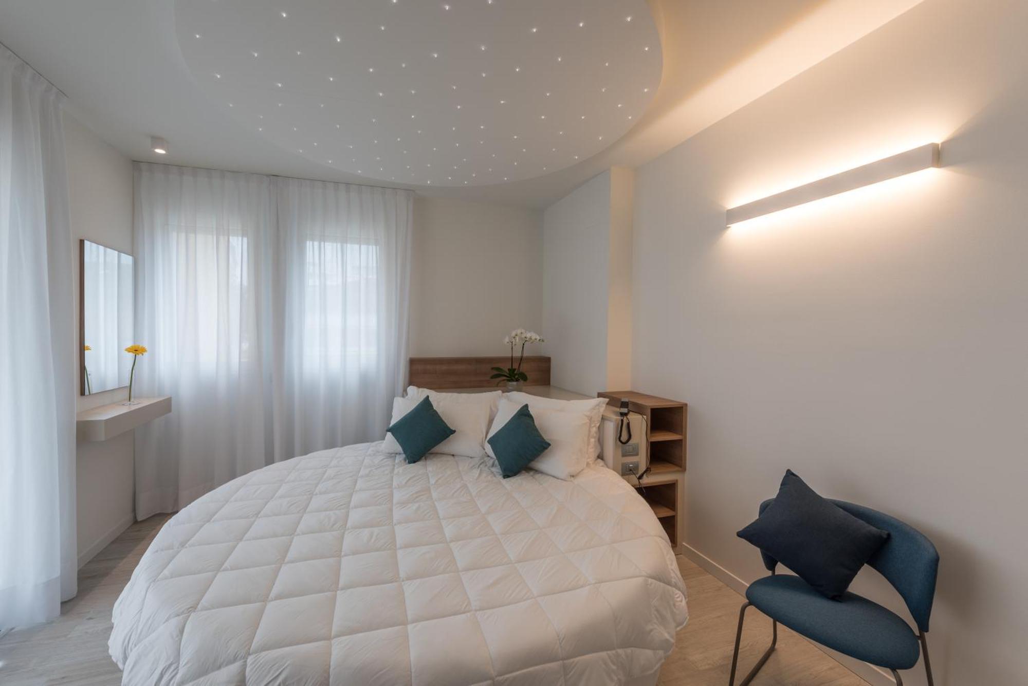 Hesperia Hotel & Residence Лідо-ді-Єзоло Номер фото