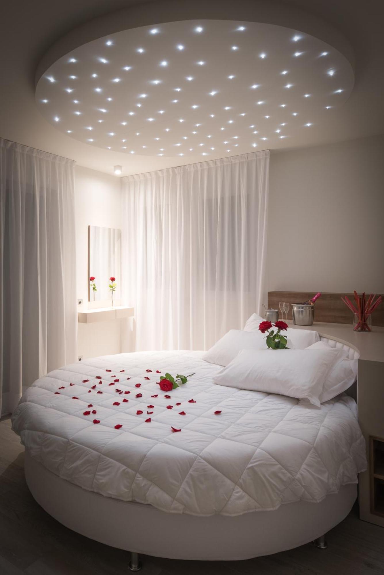 Hesperia Hotel & Residence Лідо-ді-Єзоло Екстер'єр фото