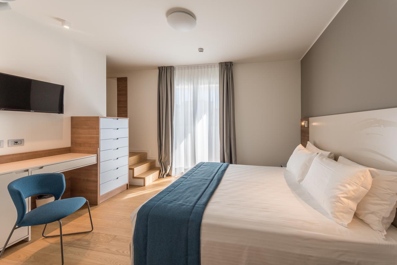Hesperia Hotel & Residence Лідо-ді-Єзоло Номер фото
